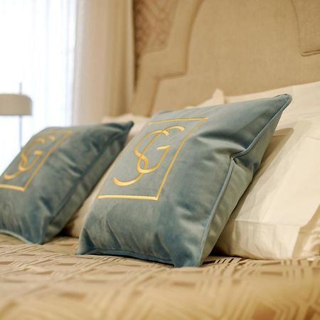 Signature Apartments Santa Catarina Porto Bagian luar foto