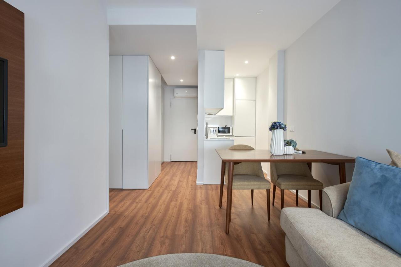 Signature Apartments Santa Catarina Porto Bagian luar foto