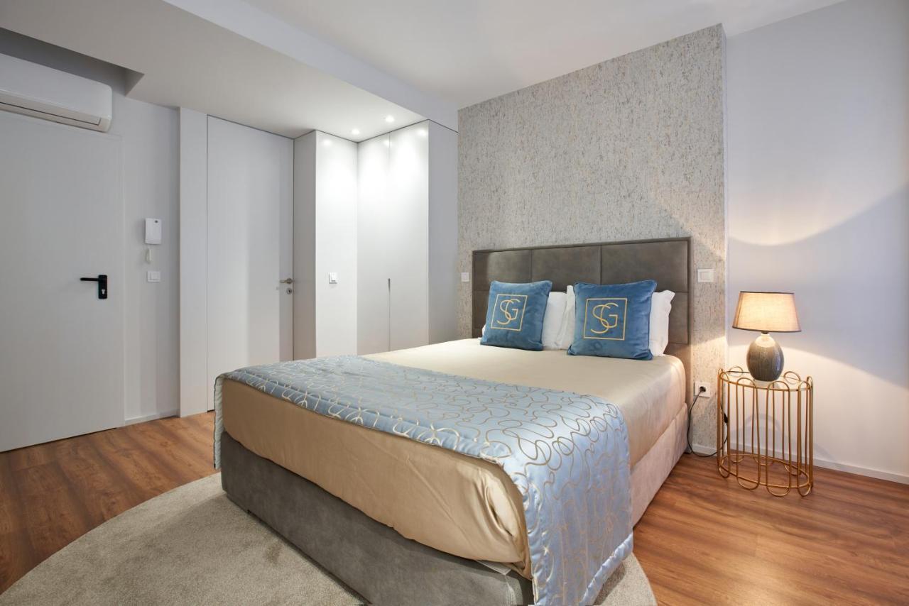 Signature Apartments Santa Catarina Porto Bagian luar foto